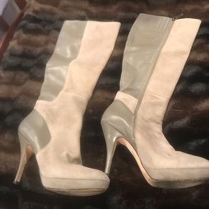 Women’s platform boots